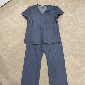 Figs Livingston Bottom(petite S) & Catarina Top(S)